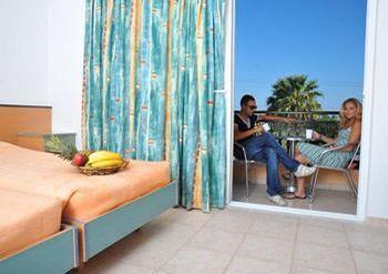 Leilighetshoteller Argiro Village 3*